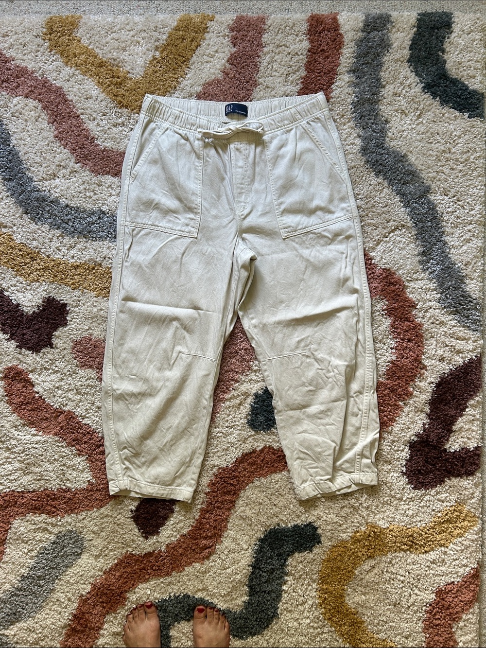 Gap White Pull-on Barrel Jean